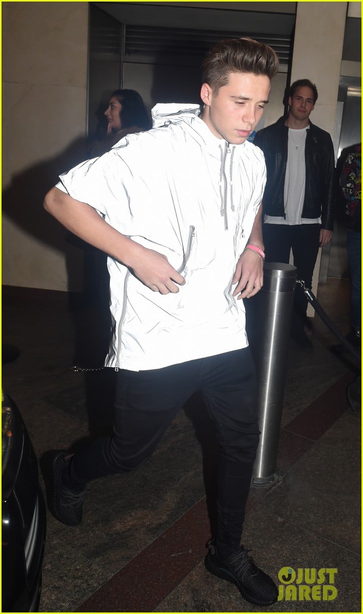 Brooklyn Beckham Gets Behind the DJ Booth During LFW! | Photo 869426 ...