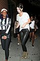 kendall jenner fans follow nyc 26