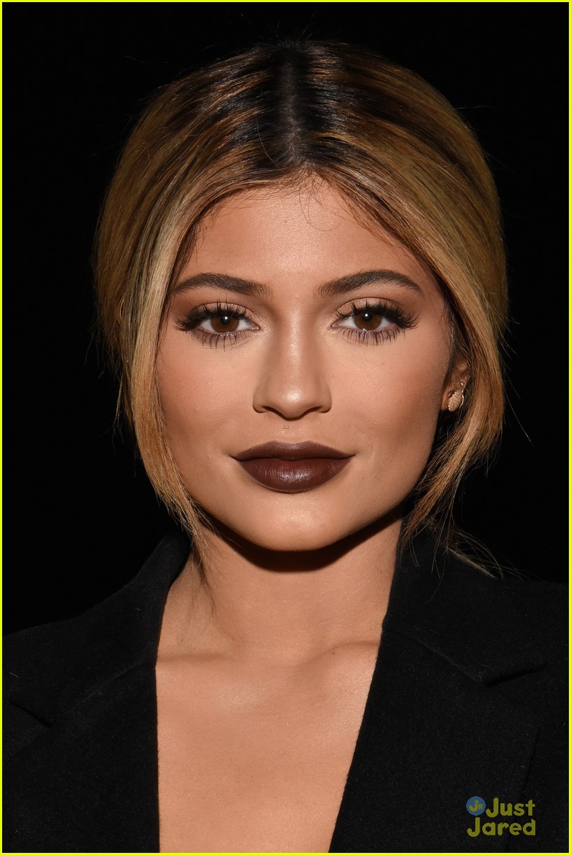 kylie jenner attacked by fan 26