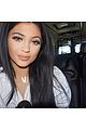 kylie jenner praises surgeon who injects lips 18
