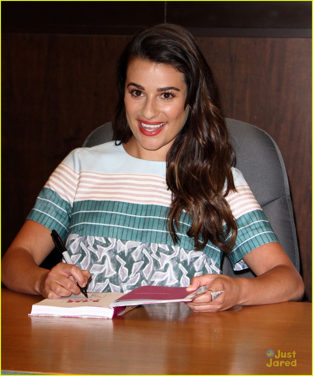 lea michele you first book signing grove 04