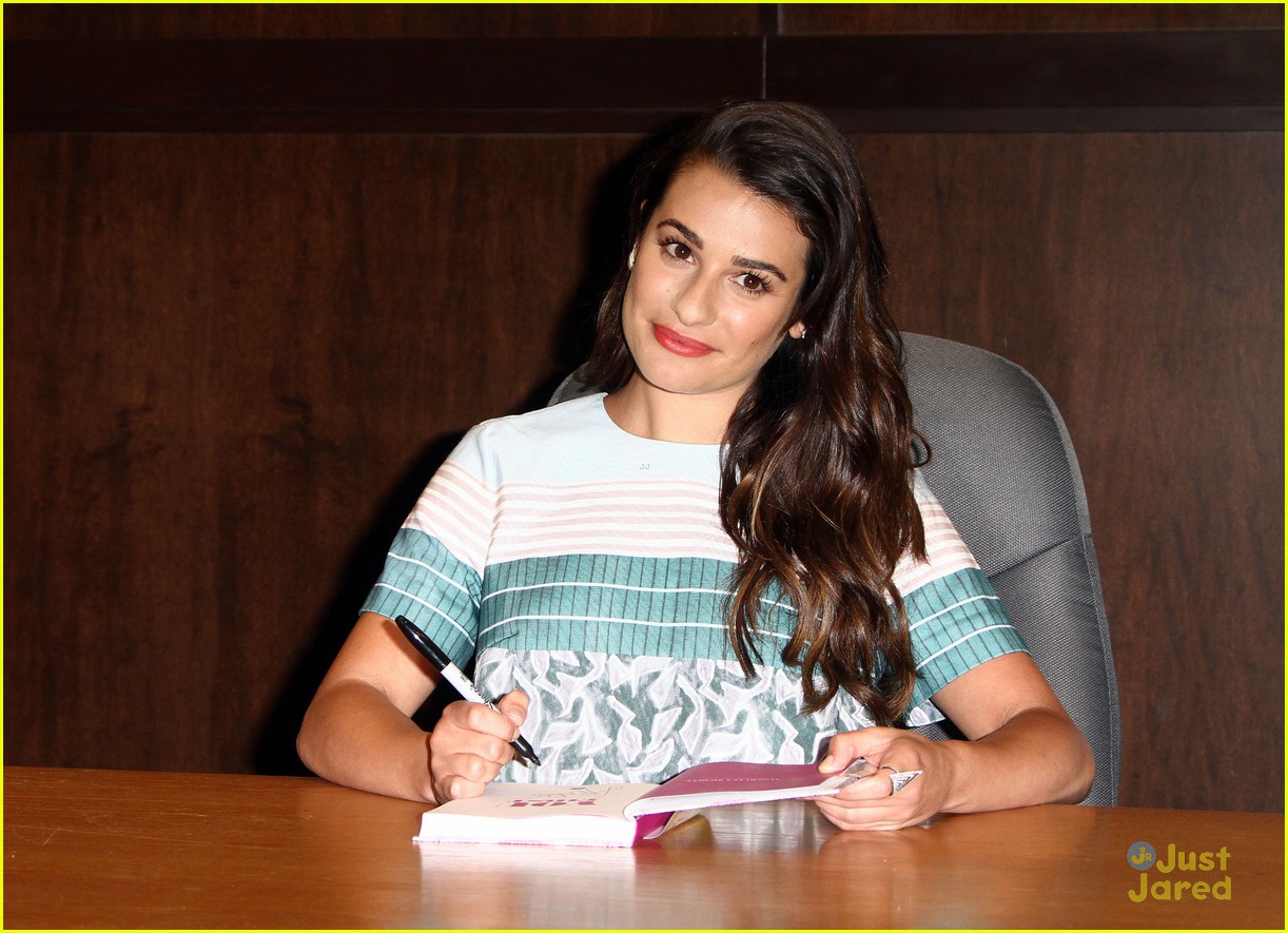 lea michele you first book signing grove 09