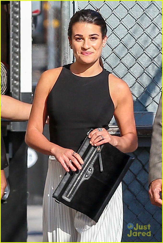lea michele stuns in plunging dress to promote scream queens 06