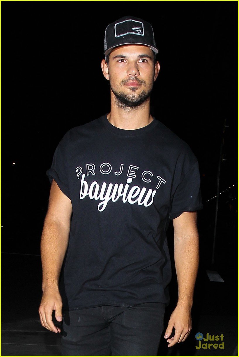 taylor lautner will appear at the think it up live telecast 18