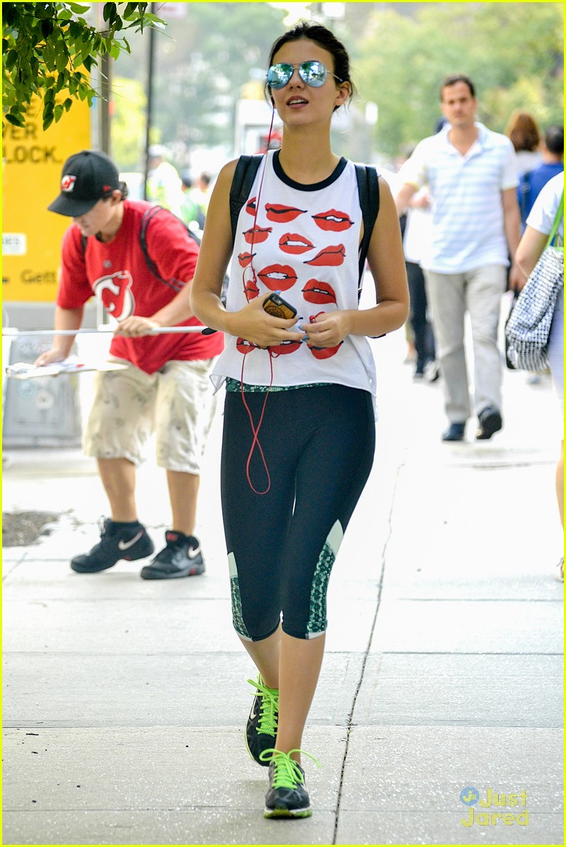 victoria justice lips tee workout nyc 11