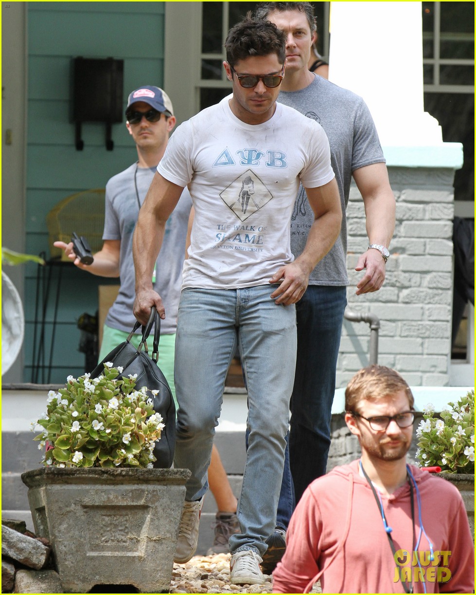 Zac Efron Will Star in 'Neighbors 2′!, Casting, Movies, Zac Efron