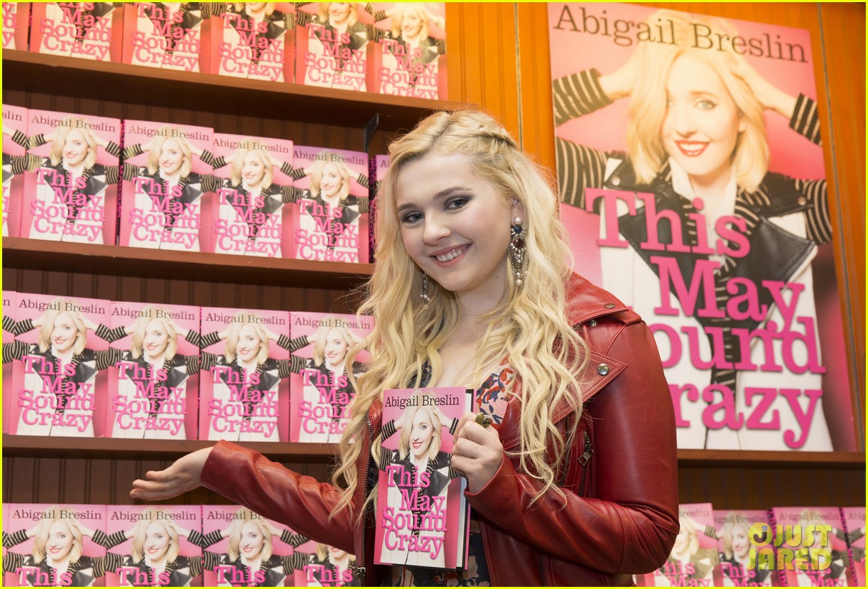 abigail breslin book launch takeover 07