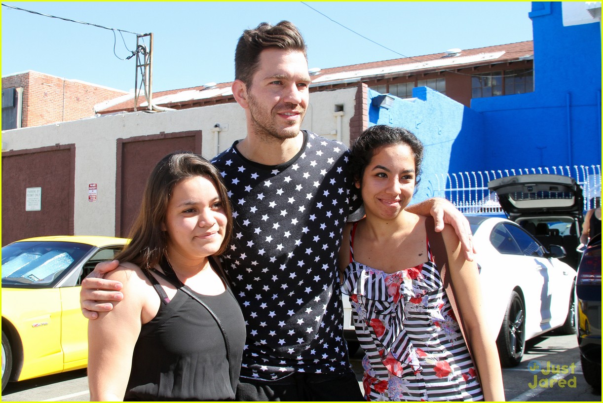 andy grammer sharna burgess fans chla stop 05