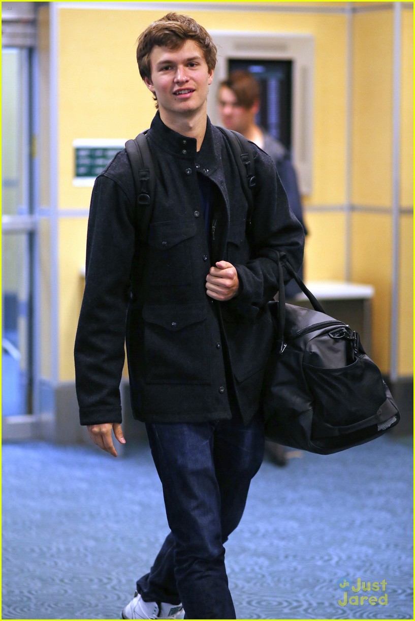 ansel elgort ansolo vancouver arrival 10