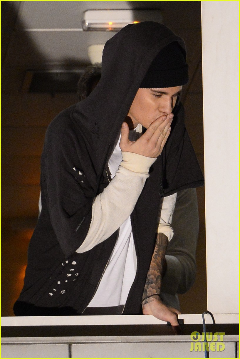 justin bieber walks out of interview 21