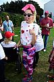 miley cyrus is charitable queen at l a county walk to defeat als 08