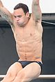 tom daley bares his crazy abs during diving practice 04