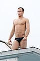 tom daley bares his crazy abs during diving practice 09