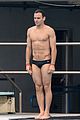 tom daley bares his crazy abs during diving practice 28