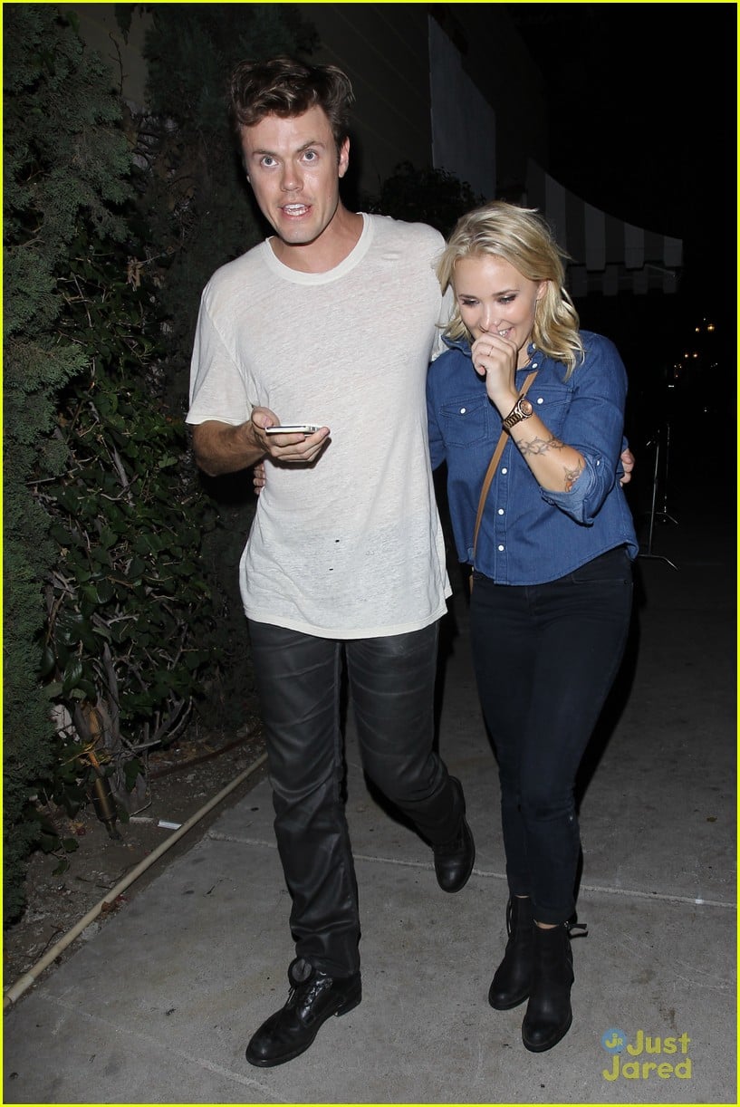 emily osment blake cooper griffin dinner date yh winter premiere 09