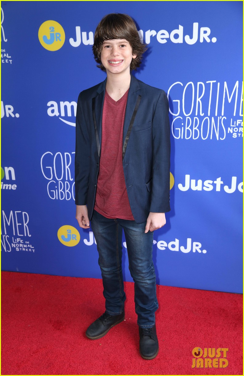 gortimer gibbons cast just jared jr fall fun day 29