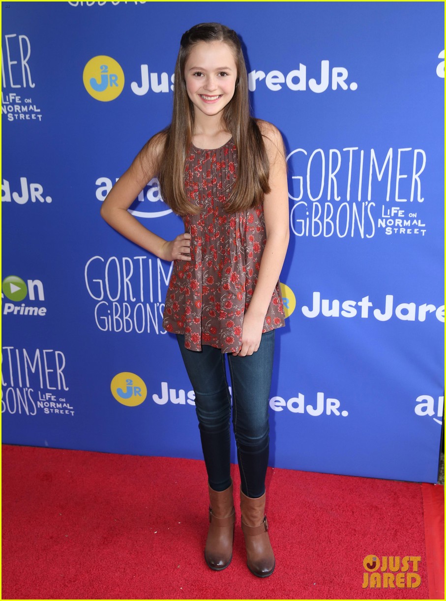 gortimer gibbons cast just jared jr fall fun day 34
