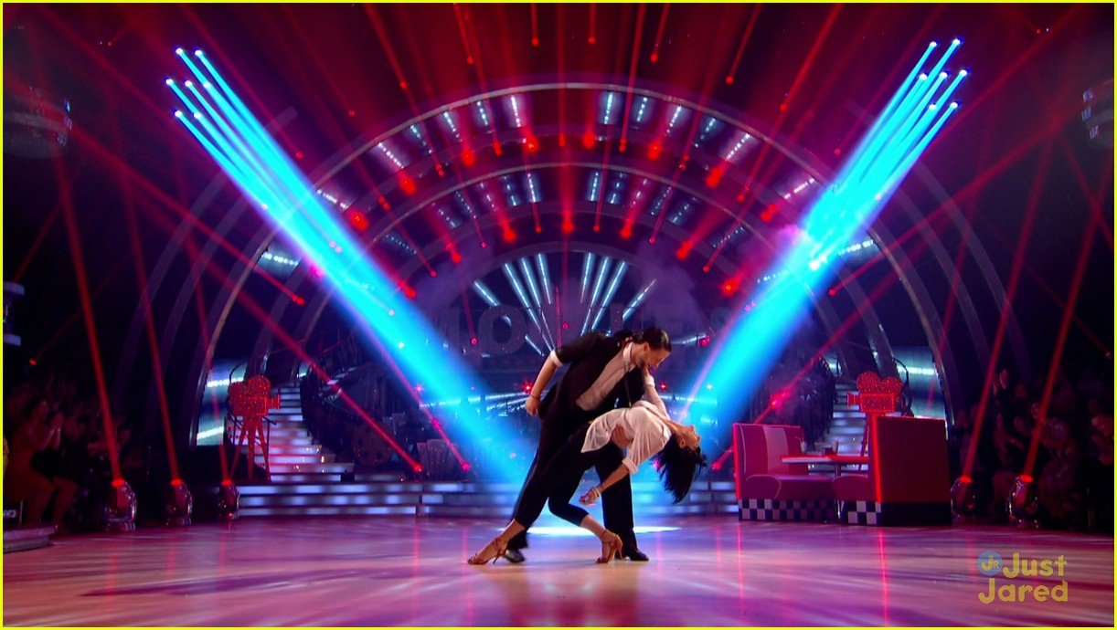 jay mcguiness georgia may foote week 3 strictly come dancing 05