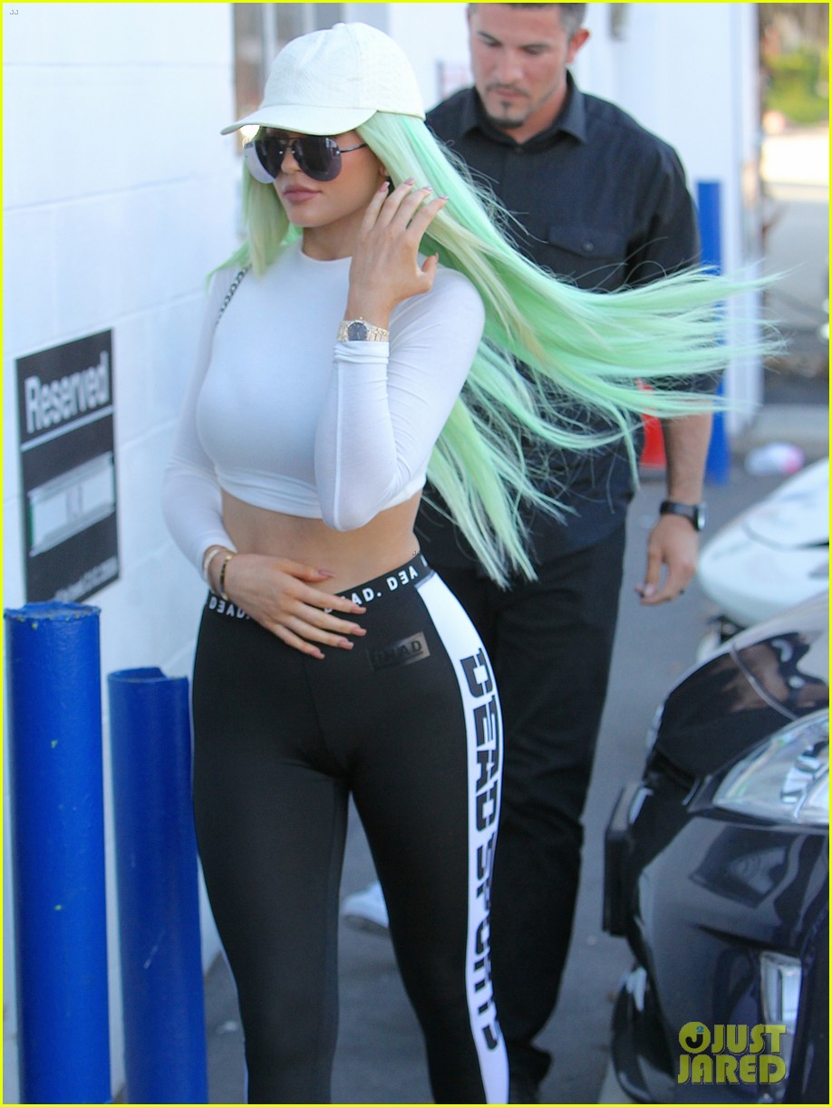 kylie jenner wears two midriff baring outfits in one day 45