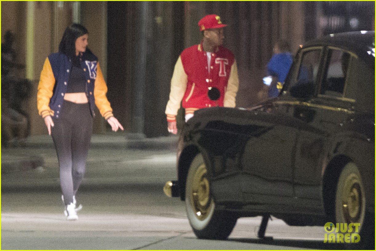 kylie jenner works on a music video with tyga 14