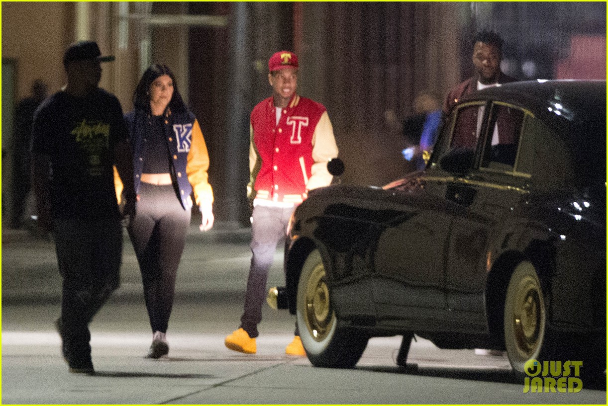 kylie jenner works on a music video with tyga 16