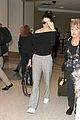 kendall jenner face hide lax arrival 06