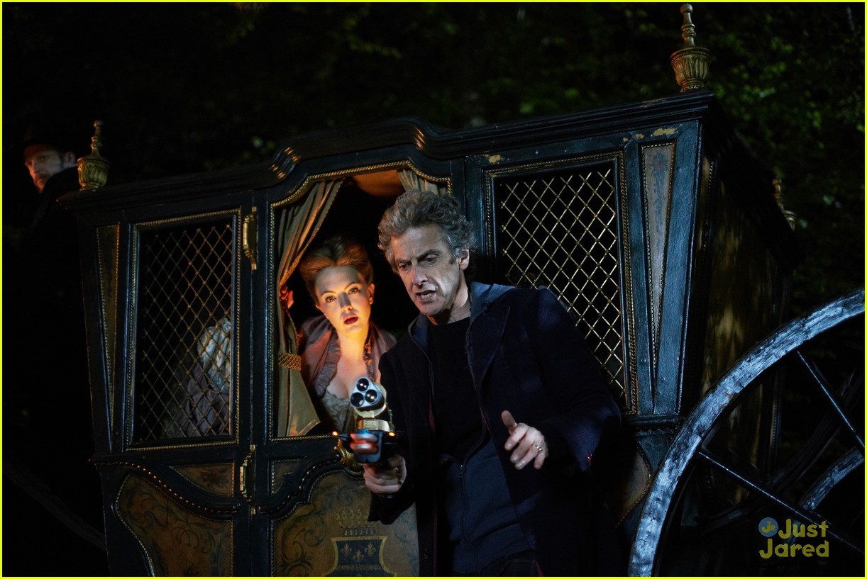 maisie williams woman lived doctor who stills 24
