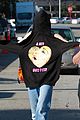 miley cyrus backwards hoodie gus kenworthy hero 03