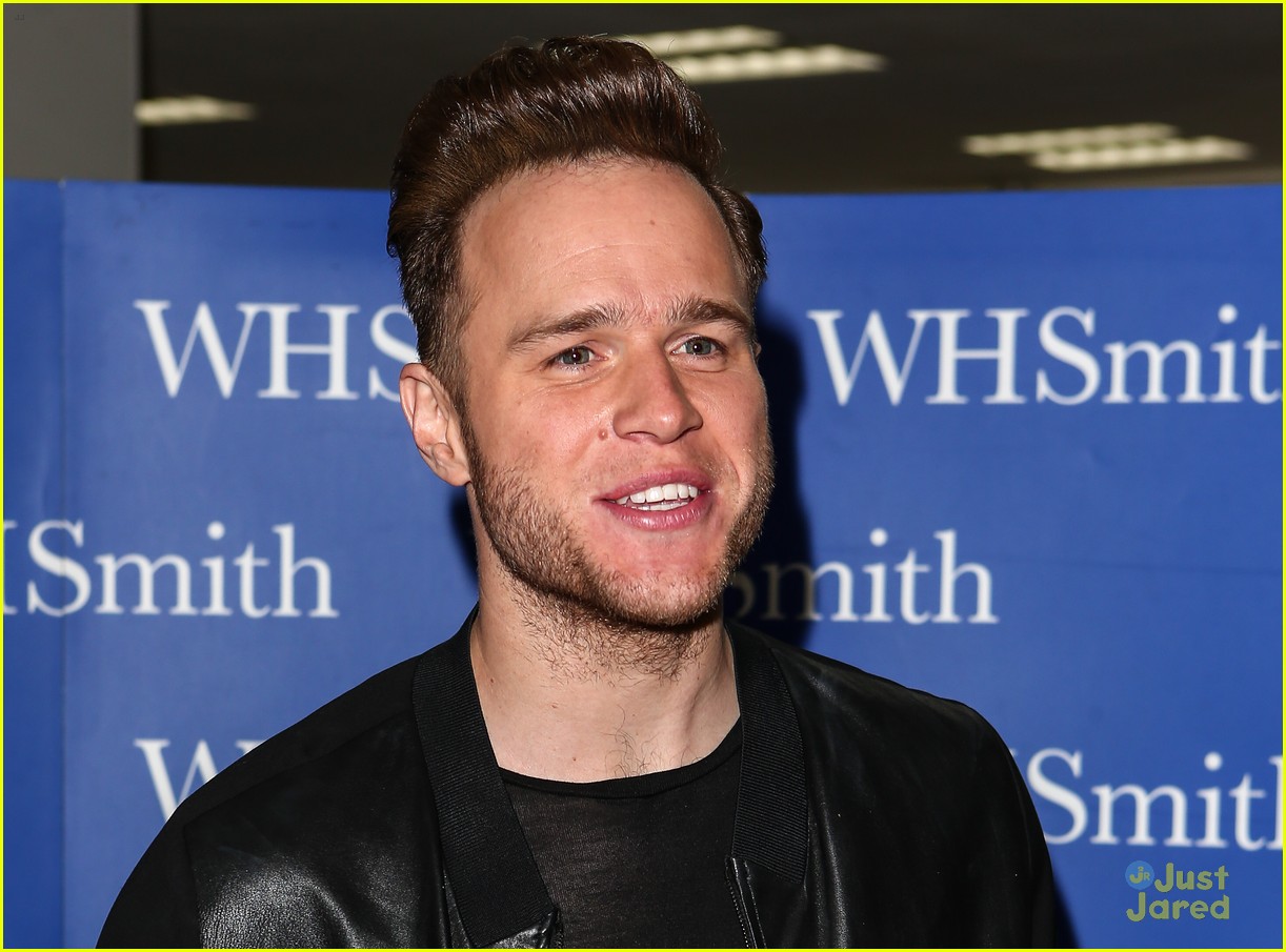olly murs book signing event milton keynes 13