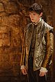reign francis catherine aid bethrothed stills 03