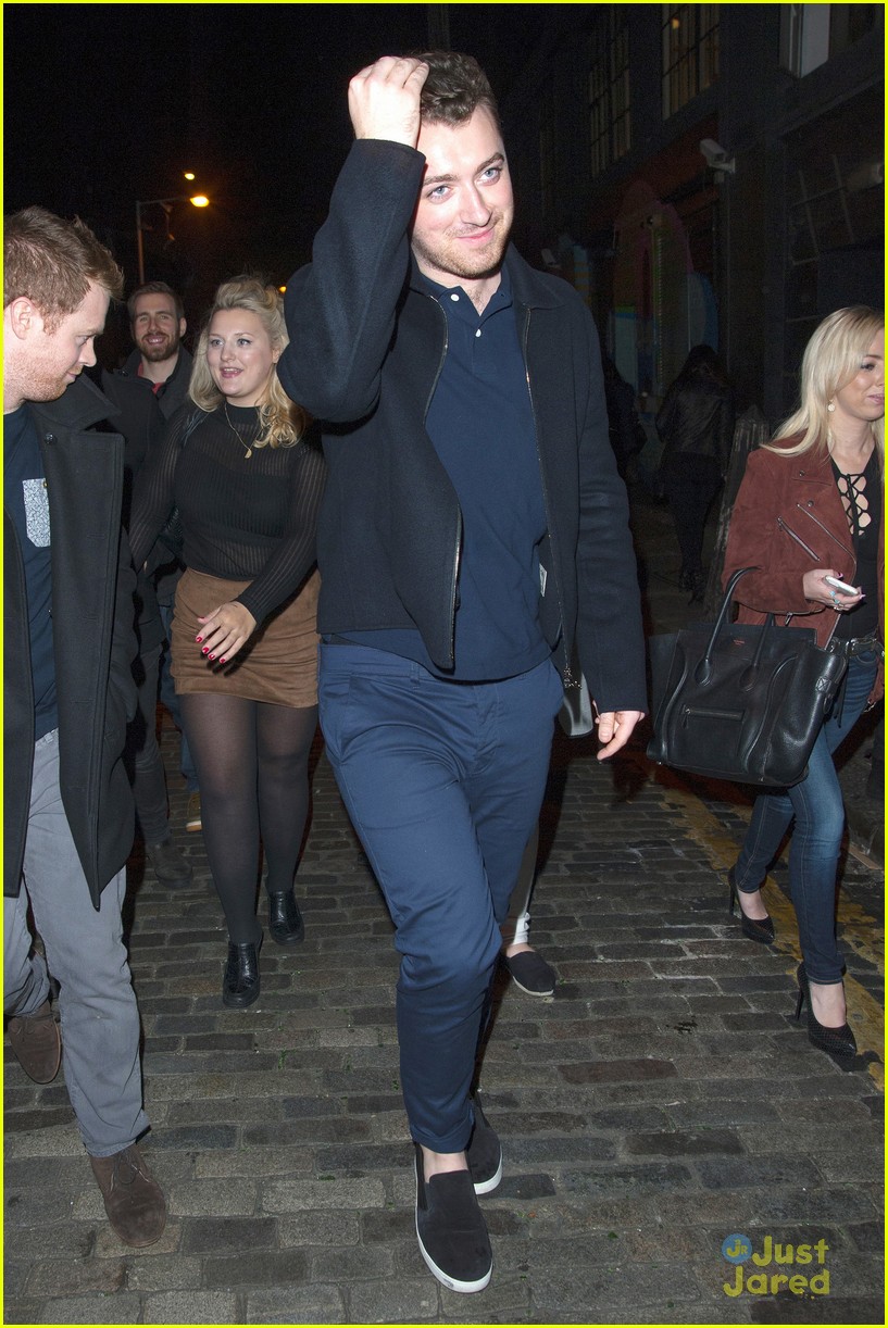 sam smith we can survive concert lax arrival 04