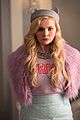 scream queens cast spoofs taylor swift with chanel o ween 06