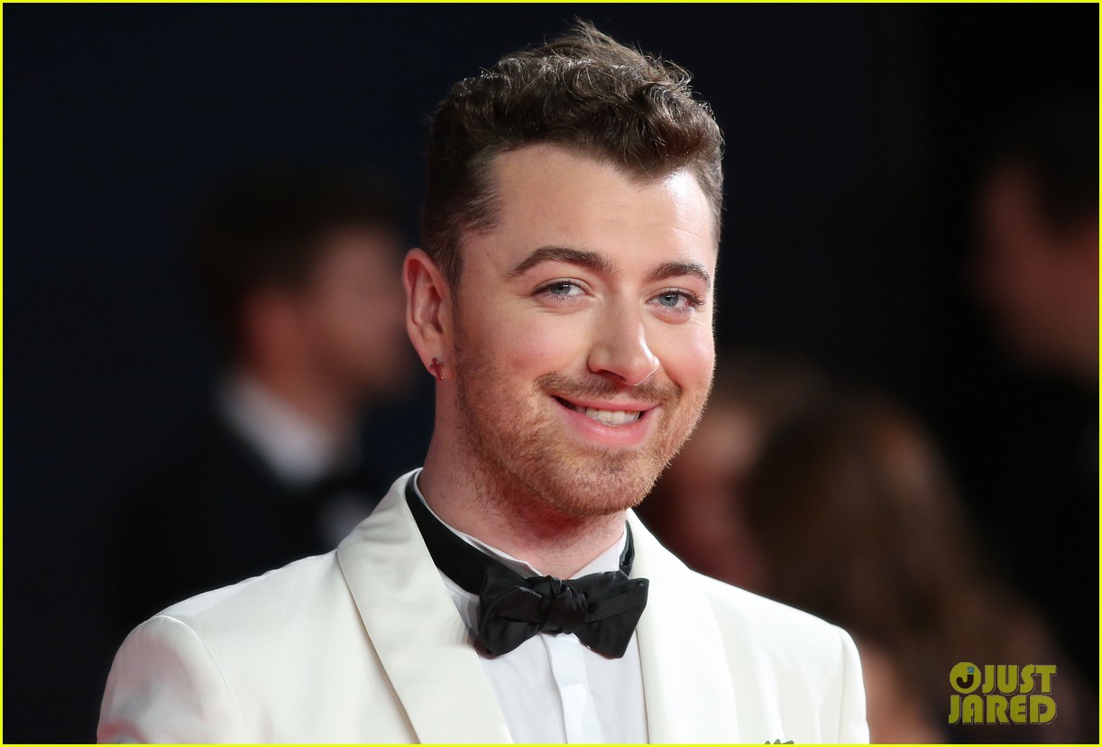 sam smith says his james bond song is horrible to sing 09