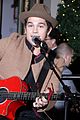 austin mahone lord taylor window unveiling concert 11