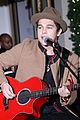 austin mahone lord taylor window unveiling concert 16
