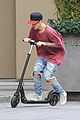 justin bieber scoots away after cancelling nyc appearances 25