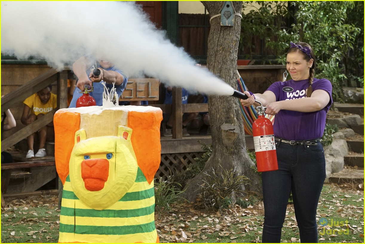 bunkd can you hear me now stills 03