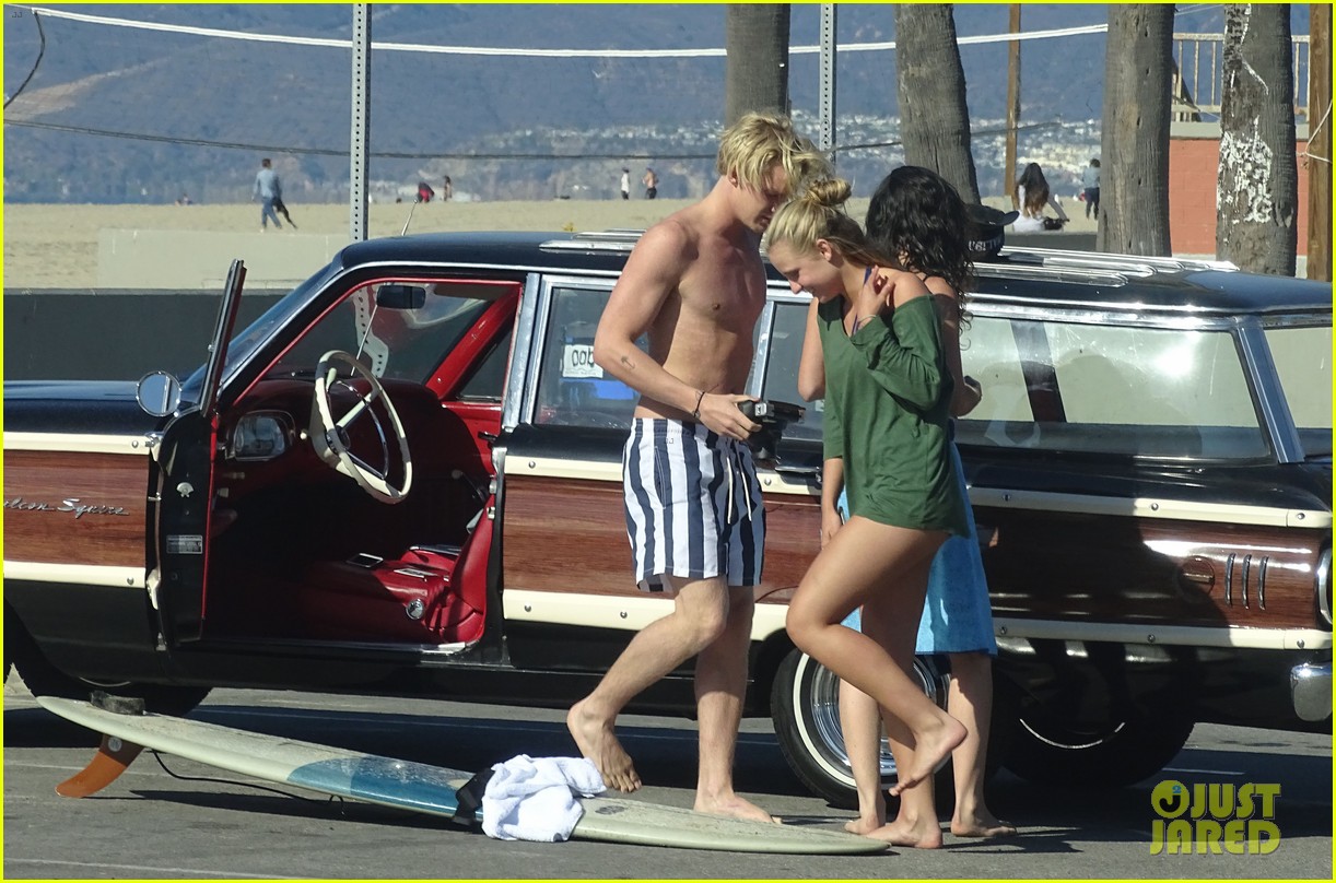 cody simpson shows off new ride and body 21