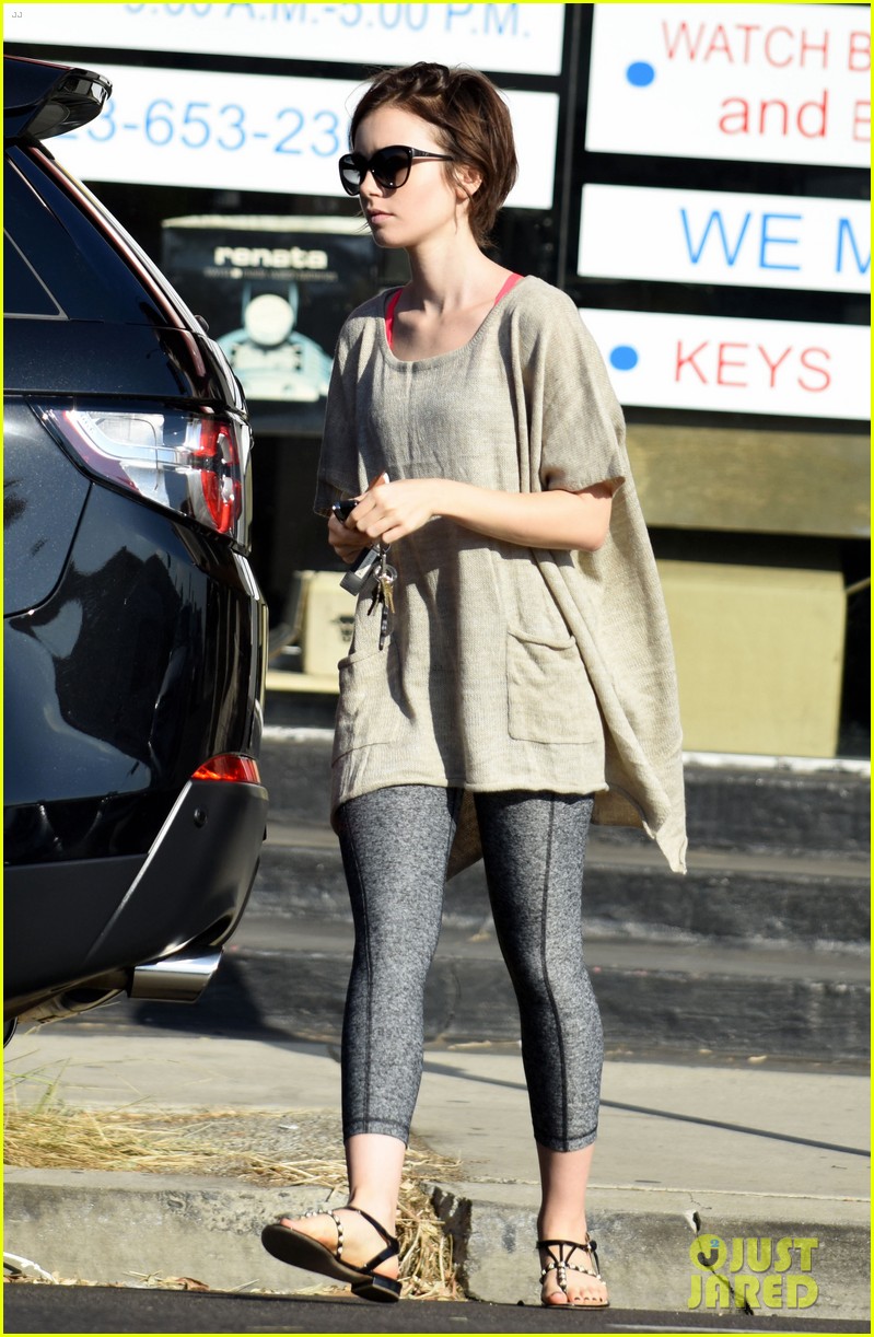 lily collins grabs groceries and her cleaners 22