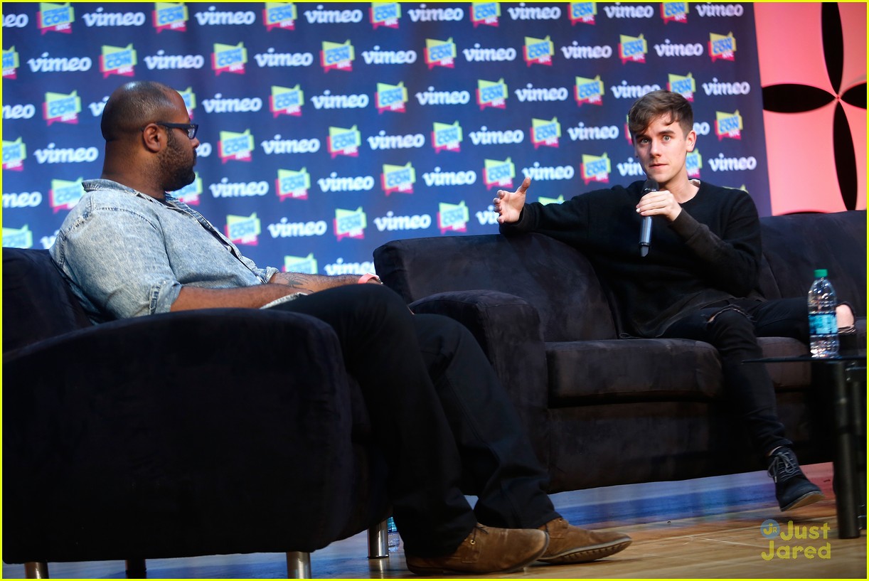 connor franta streamcon reflect coming out 01