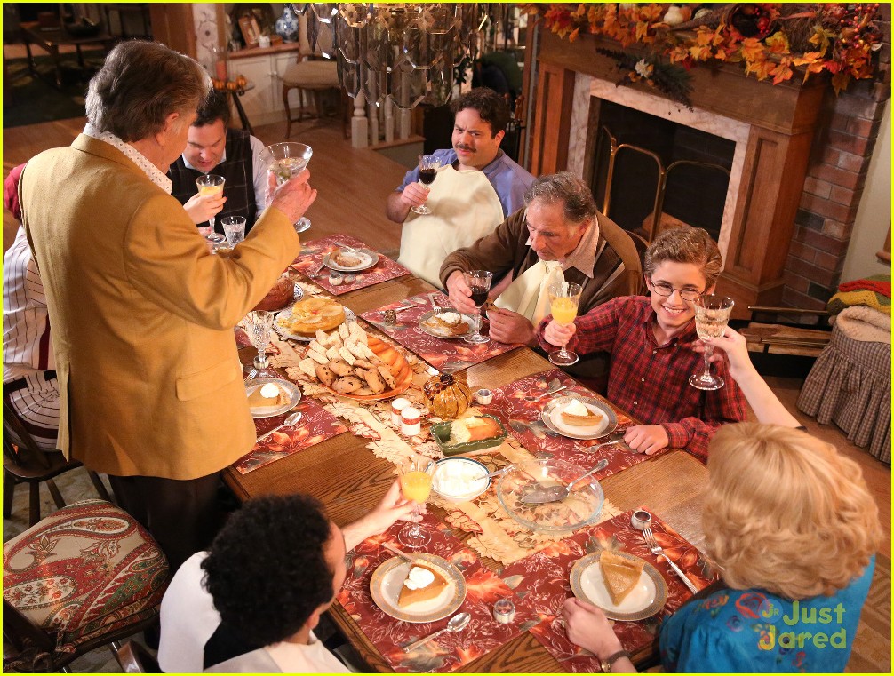 the goldbergs thanksgiving episode stills 62
