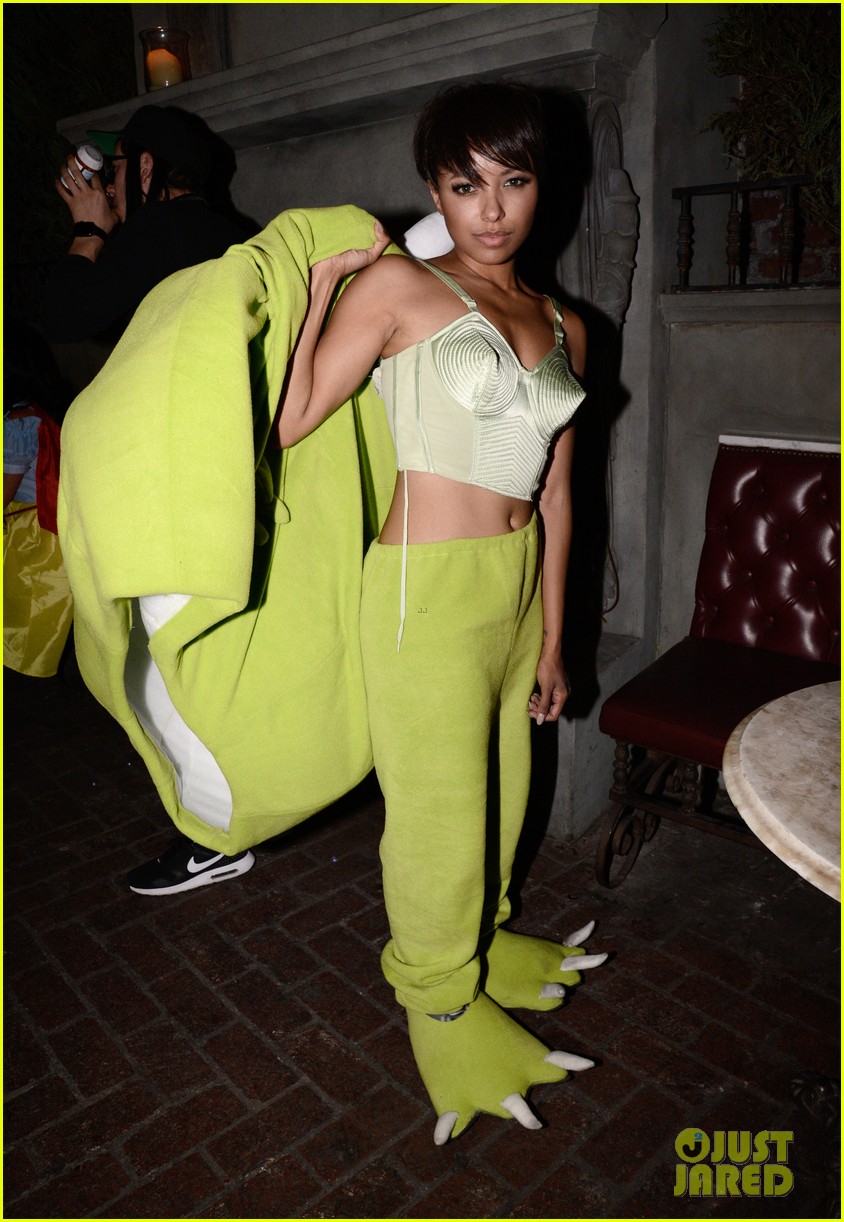 kat graham is incognito just jared halloween party 28