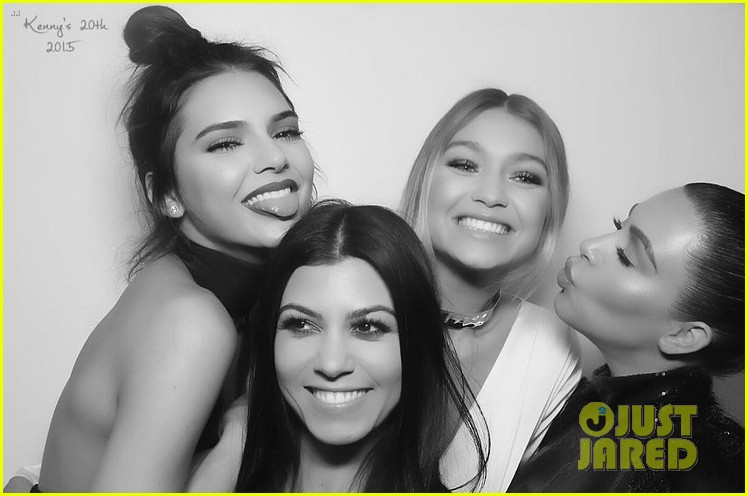 kendall jenner birthday photo booth 01