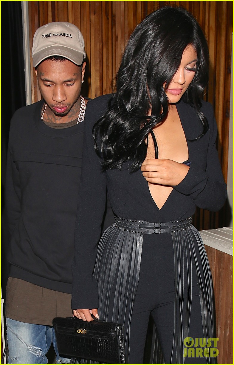 kylie jenner wears a low cut top on date night with tyga 20