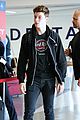 shawn mendes jets out of lax ahead of parade 02