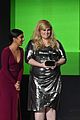pitch perfect 2 cast reunites at american music awards 2015 15
