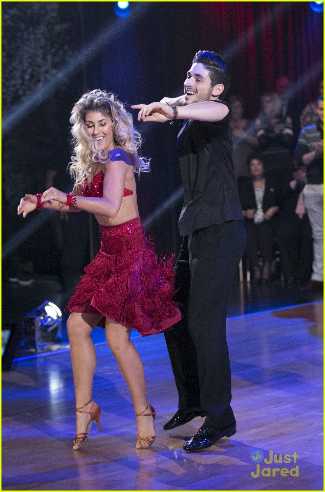 dwts pros performances bumpers icons week 08
