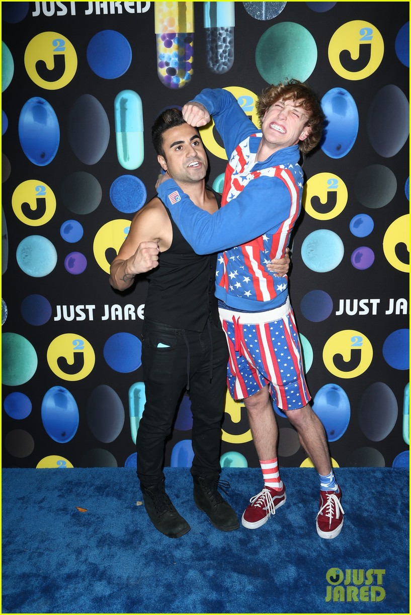 mark salling dresses as jared eng at the jj halloween party 20