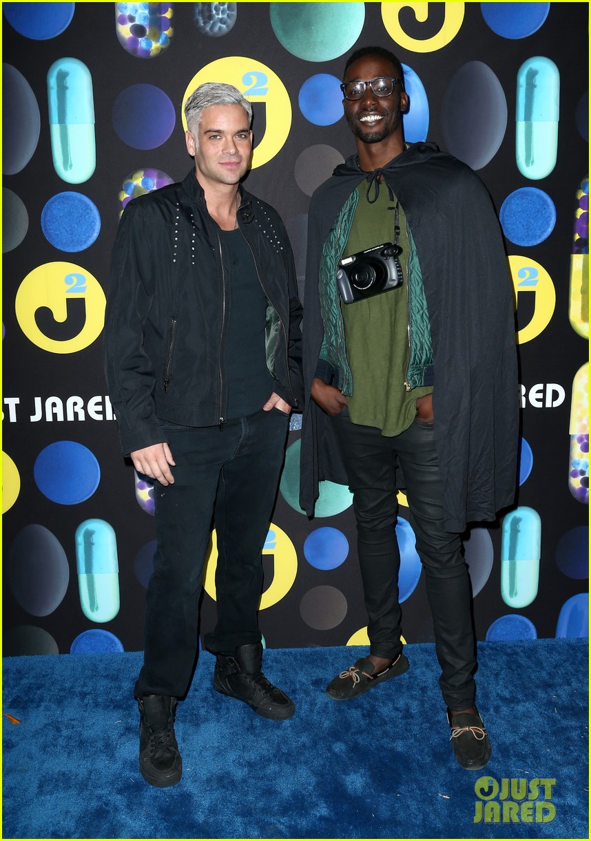mark salling dresses as jared eng at the jj halloween party 24