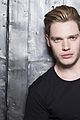 shadowhunters get premiere date january 12 05